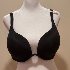 Victoria's Secret Black Invisible Solutions Plunge Bra NWT